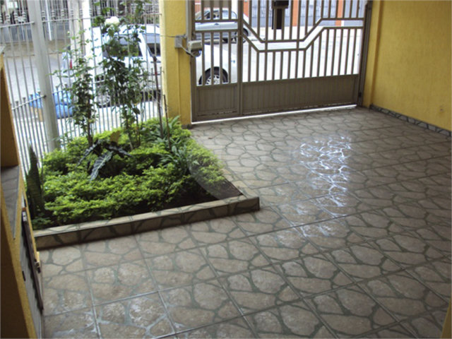 Sobrado à venda com 3 quartos, sendo 1 suíte,  em Chácara Santo Antônio (zona Sul), São Paulo, SP