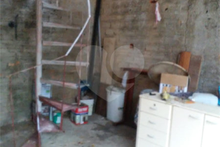 Casa à venda com 4 quartos, sendo 1 suíte, em Protestantes, Votorantim, SP
