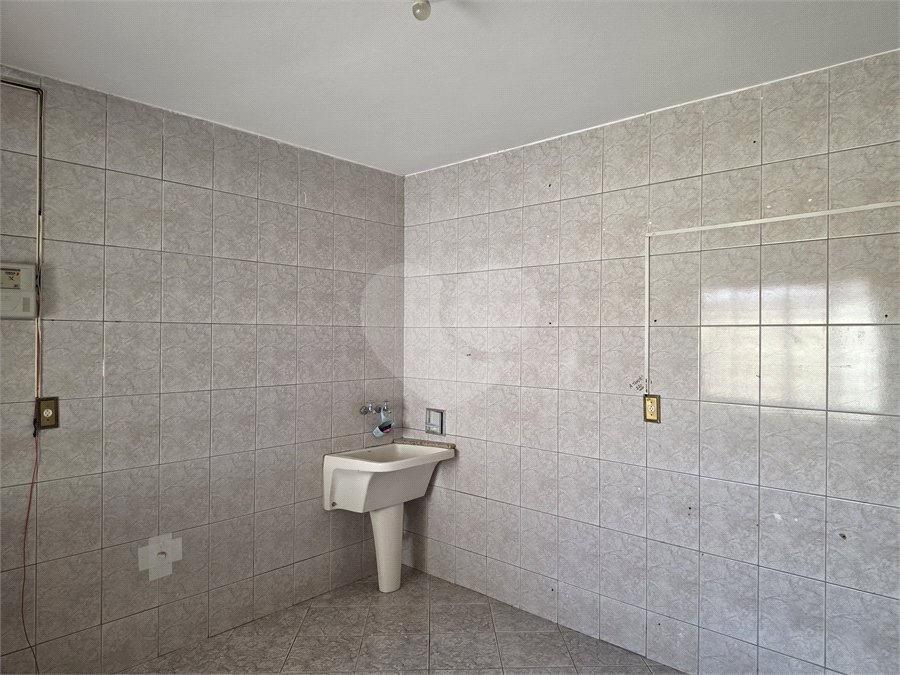 Casa à venda com 4 quartos, sendo 2 suítes,  em Vila Espírito Santo, Sorocaba, SP