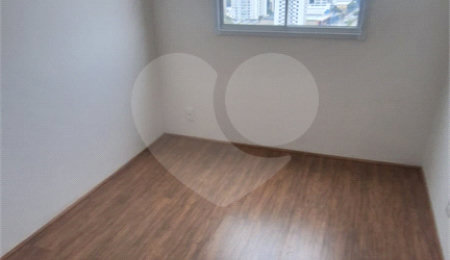 Apartamento à venda com 2 quartos em Parque Industrial Tomas Edson, São Paulo, SP