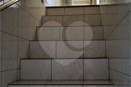 Sobrado à venda com 5 quartos em Vila Santos, São Paulo, SP