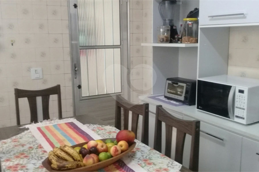 Sobrado à venda com 2 quartos em Tremembé, São Paulo, SP