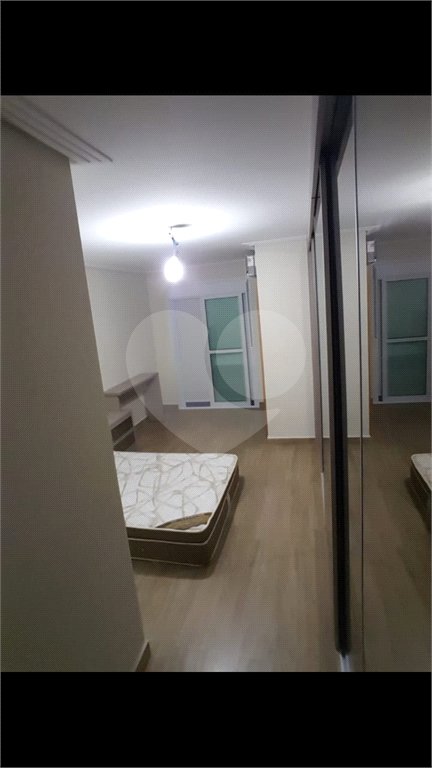 Sobrado à venda com 3 suítes em Vila Gustavo, São Paulo, SP