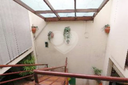 Casa à venda com 4 quartos, sendo 1 suíte, em Planalto Paulista, São Paulo, SP