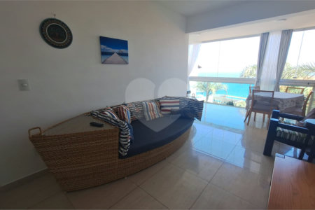 Flat à venda com 2 quartos em Caravelas, Armação dos Búzios, RJ