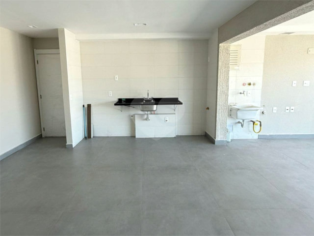 Apartamento à venda com 2 suítes em Campo Belo, São Paulo, SP
