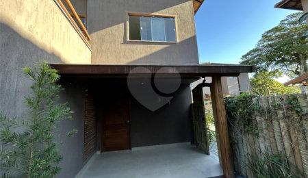 Duplex à venda com 3 suítes no Centro / Arraial D'ajuda, Porto Seguro, BA
