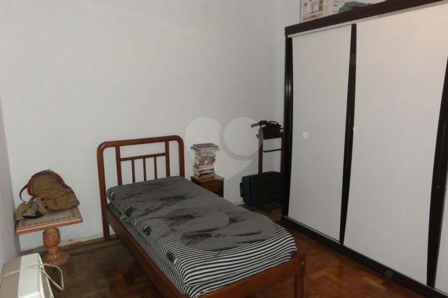 Sobrado à venda com 3 quartos em Água Fria, São Paulo, SP