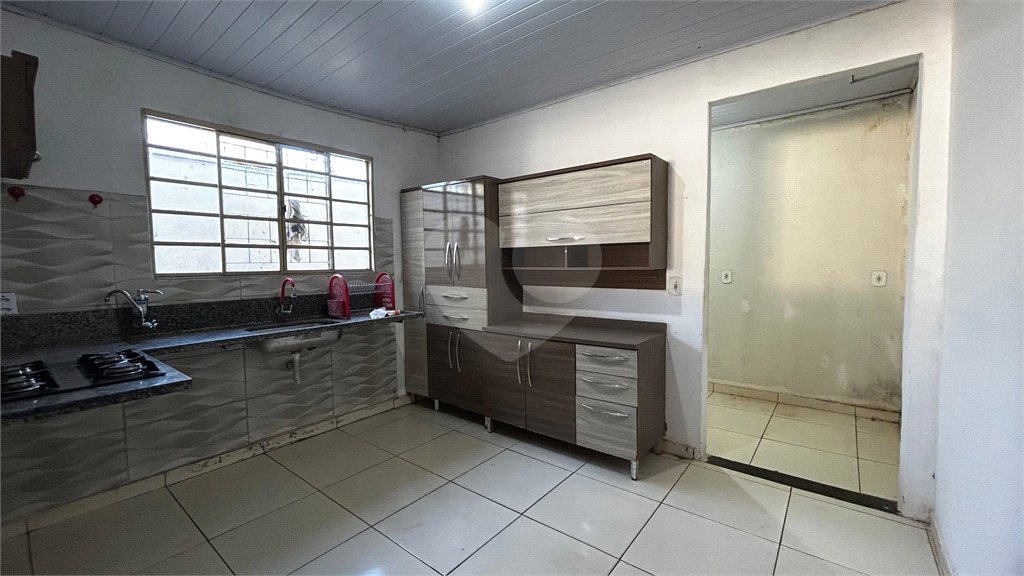Casa à venda com 2 quartos, sendo 1 suíte, em Bosque das Araras, Três Lagoas, MS