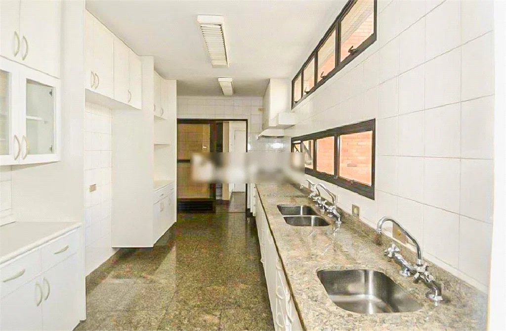 Cobertura à venda com 4 suítes em Vila Suzana, São Paulo, SP