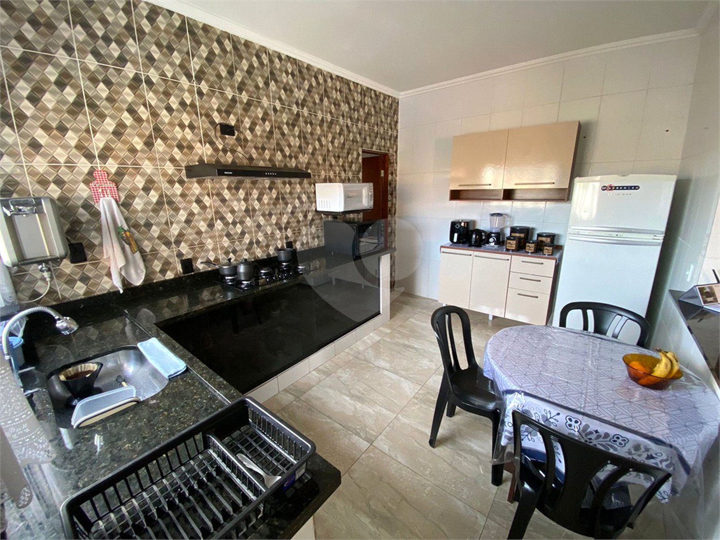Casa à venda com 2 quartos, sendo 1 suíte, em Jardim Santa Inês, Suzano, SP