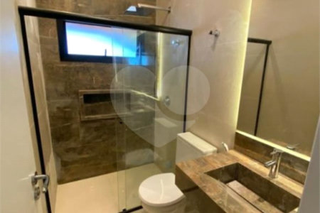 Casa à venda com 3 quartos, sendo 1 suíte, no condomínio Lagos D´icaraí, Salto - SP