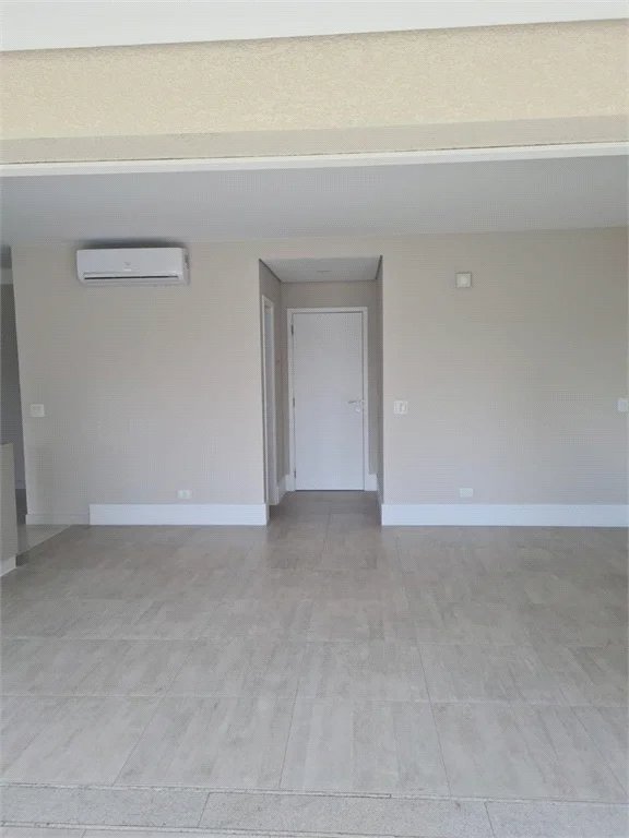 Apartamento à venda com 4 quartos, sendo 3 suítes, em Vila Andrade, São Paulo, SP
