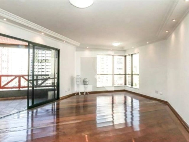 Apartamento à venda com 3 quartos, sendo 1 suíte,  em Santa Paula, São Caetano do Sul, SP