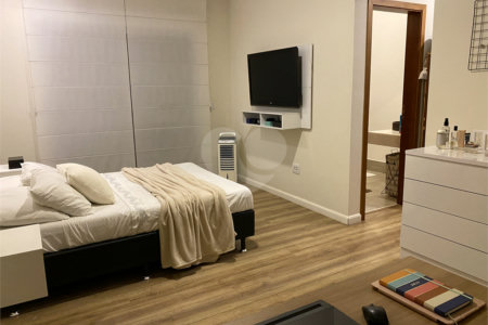 Casa à venda com 3 suítes no condomínio Jardim Primavera, Louveira - SP