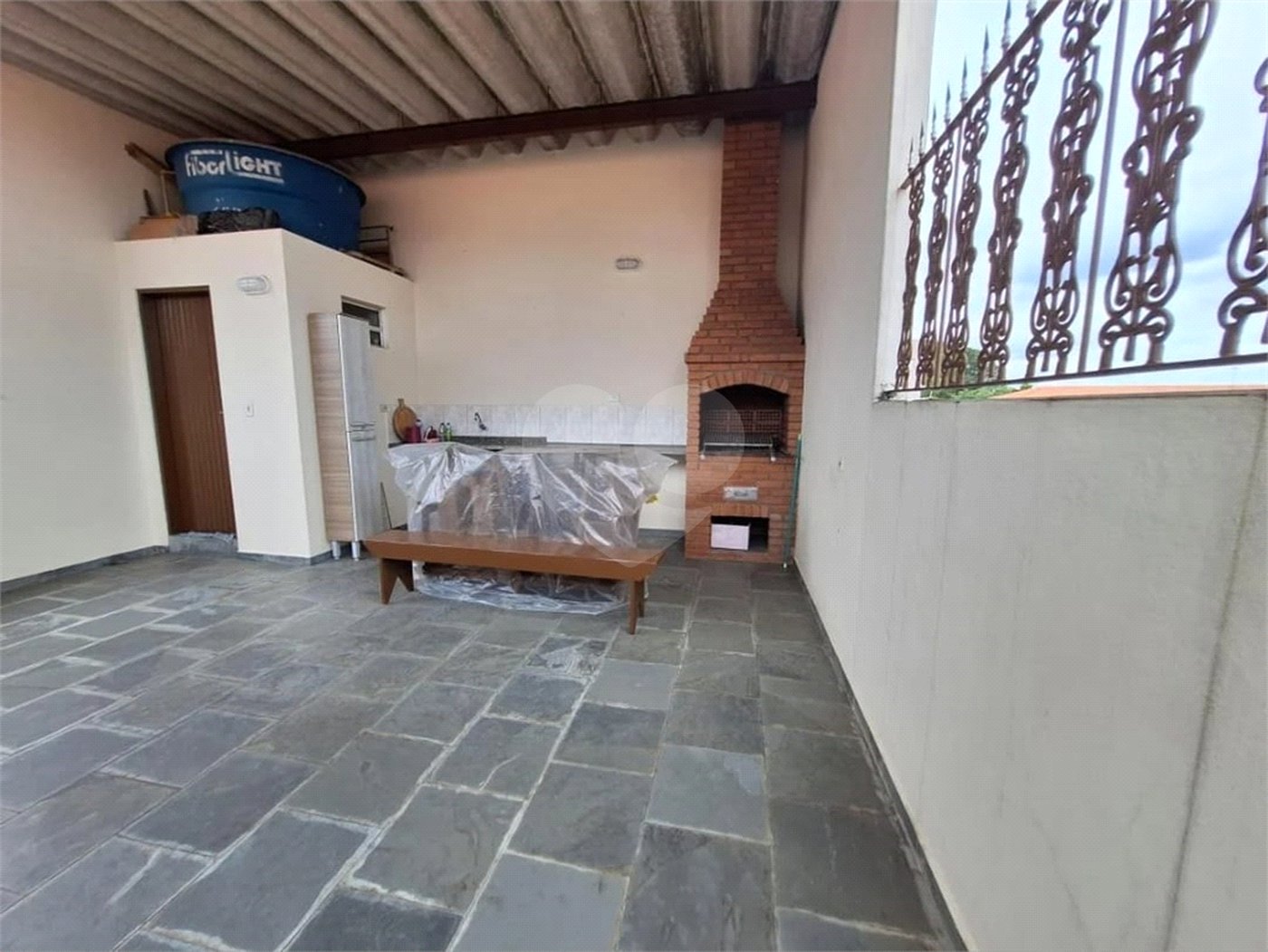 Casa à venda com 3 quartos, sendo 1 suíte, em Vila Gomes, São Paulo, SP