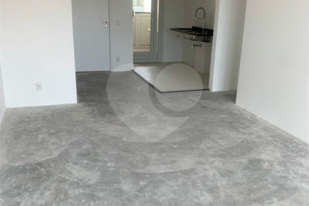 Apartamento à venda com 2 quartos, sendo 1 suíte,  em Vila Ester (zona Norte), São Paulo, SP