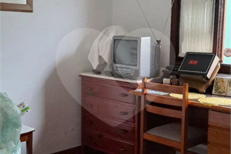 Casa à venda com 5 quartos, sendo 4 suítes,  em Jardim Armênia, Mogi das Cruzes, SP