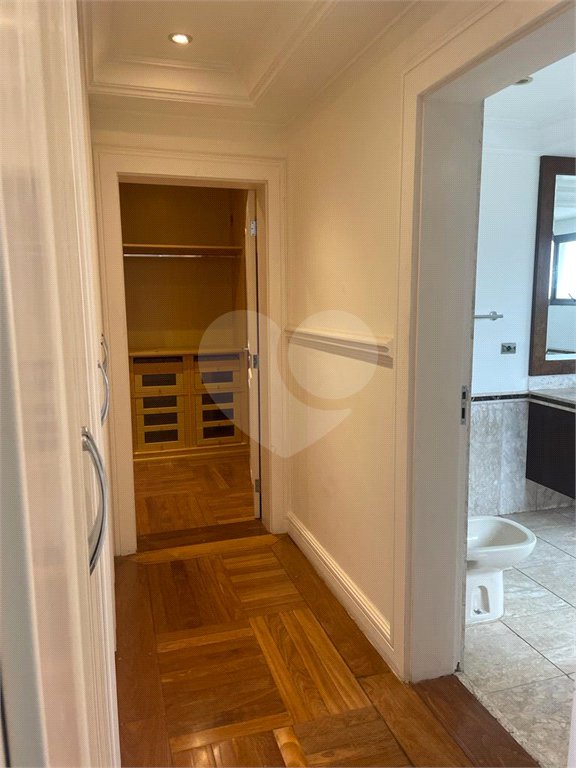 Apartamento à venda com 4 suítes em Vila Suzana, São Paulo, SP