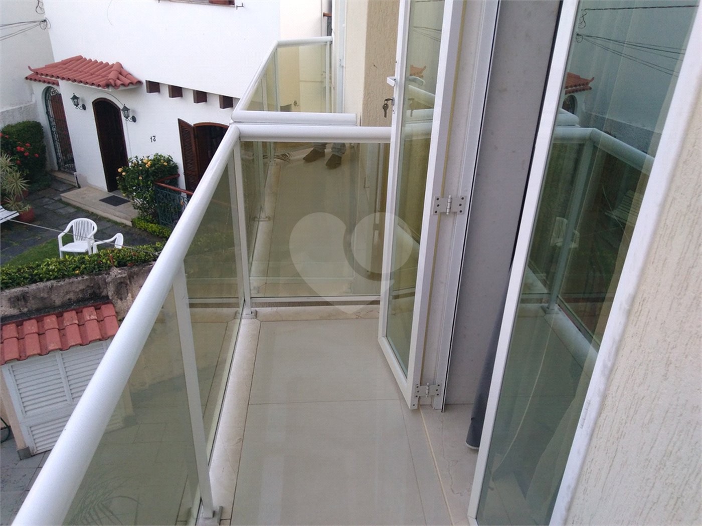 Casa à venda com 3 quartos, sendo 1 suíte,  no condomínio Conselheiro Ferraz, Rio de Janeiro - RJ