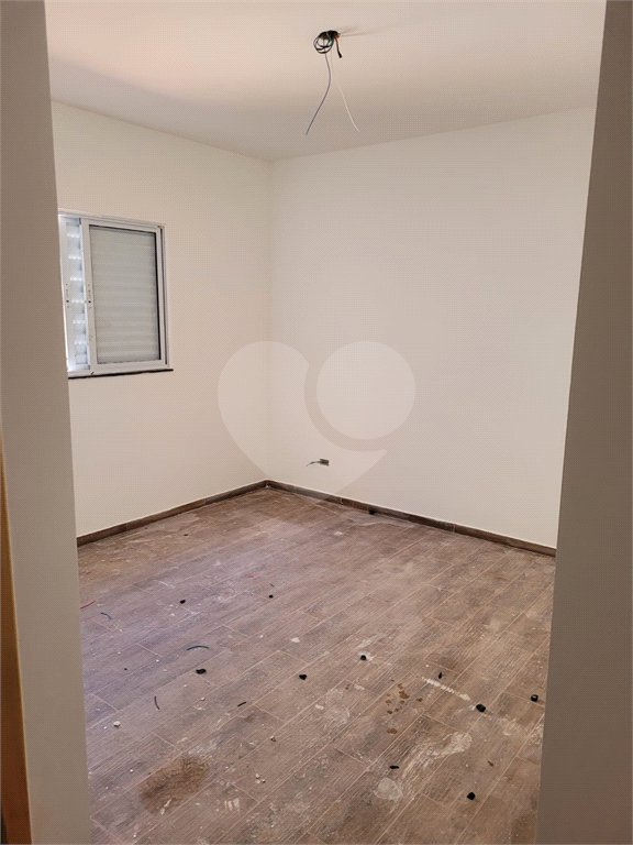 Casa à venda com 3 quartos, sendo 1 suíte, no condomínio Vale dos Gansos, Mairiporã - SP