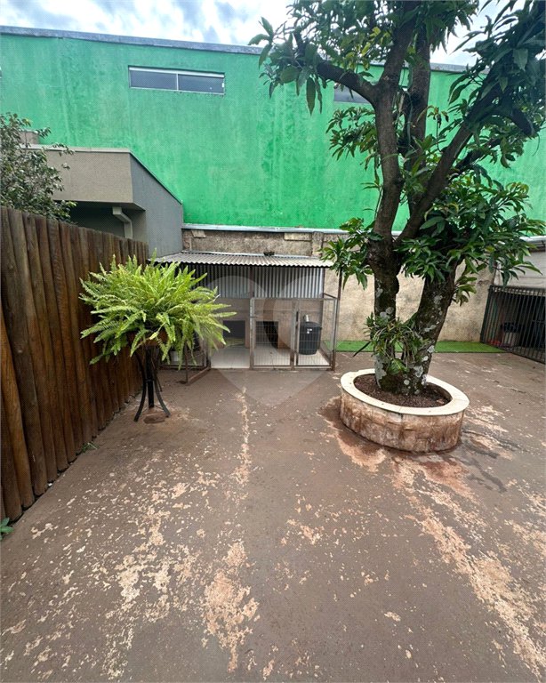 Casa à venda com 6 suítes em Pedro Juan Caballero, Amambay
