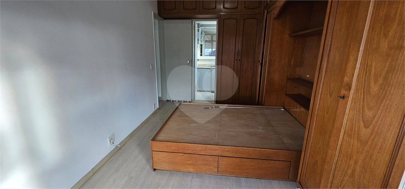 Apartamento à venda com 2 quartos, sendo 1 suíte,  em Tijuca, Rio de Janeiro, RJ
