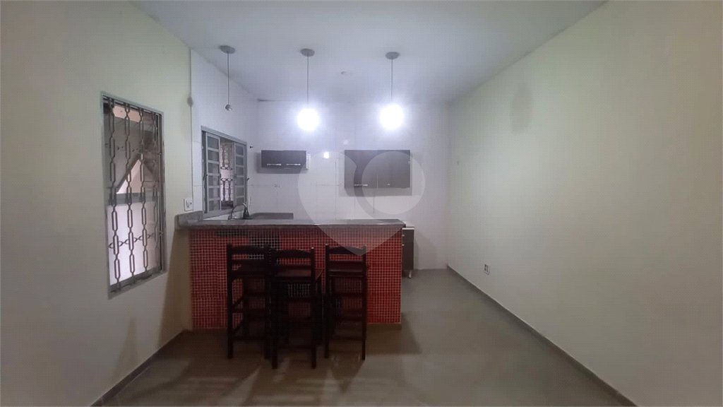 Casa à venda com 2 quartos em Capela, Vinhedo, SP