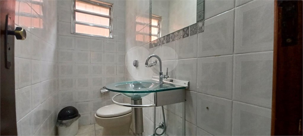 Sobrado à venda com 3 quartos, sendo 1 suíte, em Tremembé, São Paulo, SP