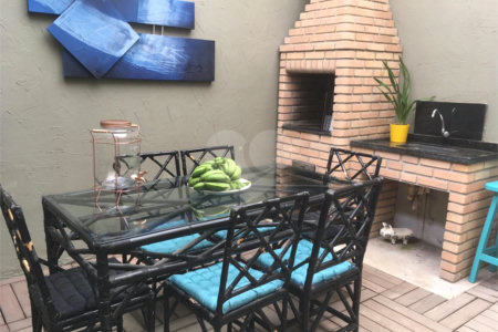 Sobrado à venda com 4 quartos, sendo 3 suítes, em Brooklin, São Paulo, SP
