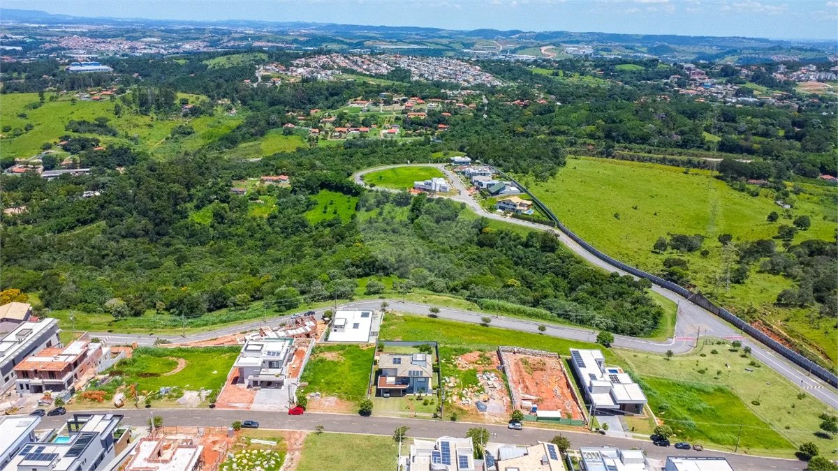 Terreno à venda no condomínio Residencial Campo de Toscana, Vinhedo - SP