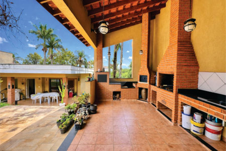 Casa á venda – Granja Viana