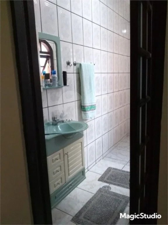 Sobrado com 246m², 3 quartos, sendo 1 suíte, 7 vagas de garagem, à venda no Jd das Maravilhas, em Santo André