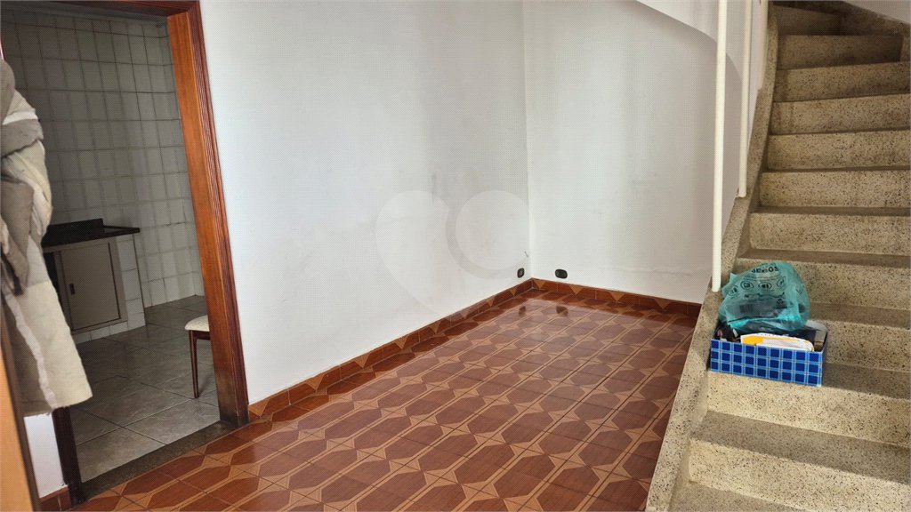 Casa residencial ou comercial com mais de 200m² na região do Jardim da Saúde em São Paulo - SP.