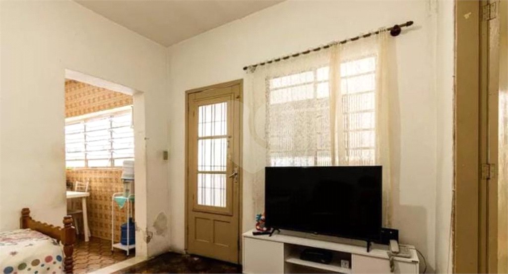 Sobrado à venda com 4 quartos, sendo 1 suíte,  em Vila Dalila, São Paulo, SP