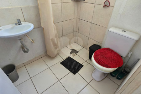 Casa à venda com 2 quartos no condomínio Esmeralda, Itapetininga - SP