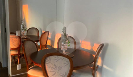 Apartamento à venda com 2 quartos, sendo 1 suíte,  em Chácara Seis de Outubro, São Paulo, SP