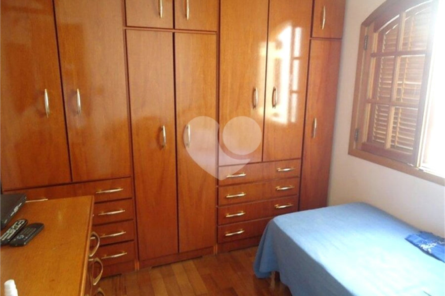 Sobrado à venda com 3 quartos, sendo 1 suíte, em Jardim Virginia Bianca, São Paulo, SP