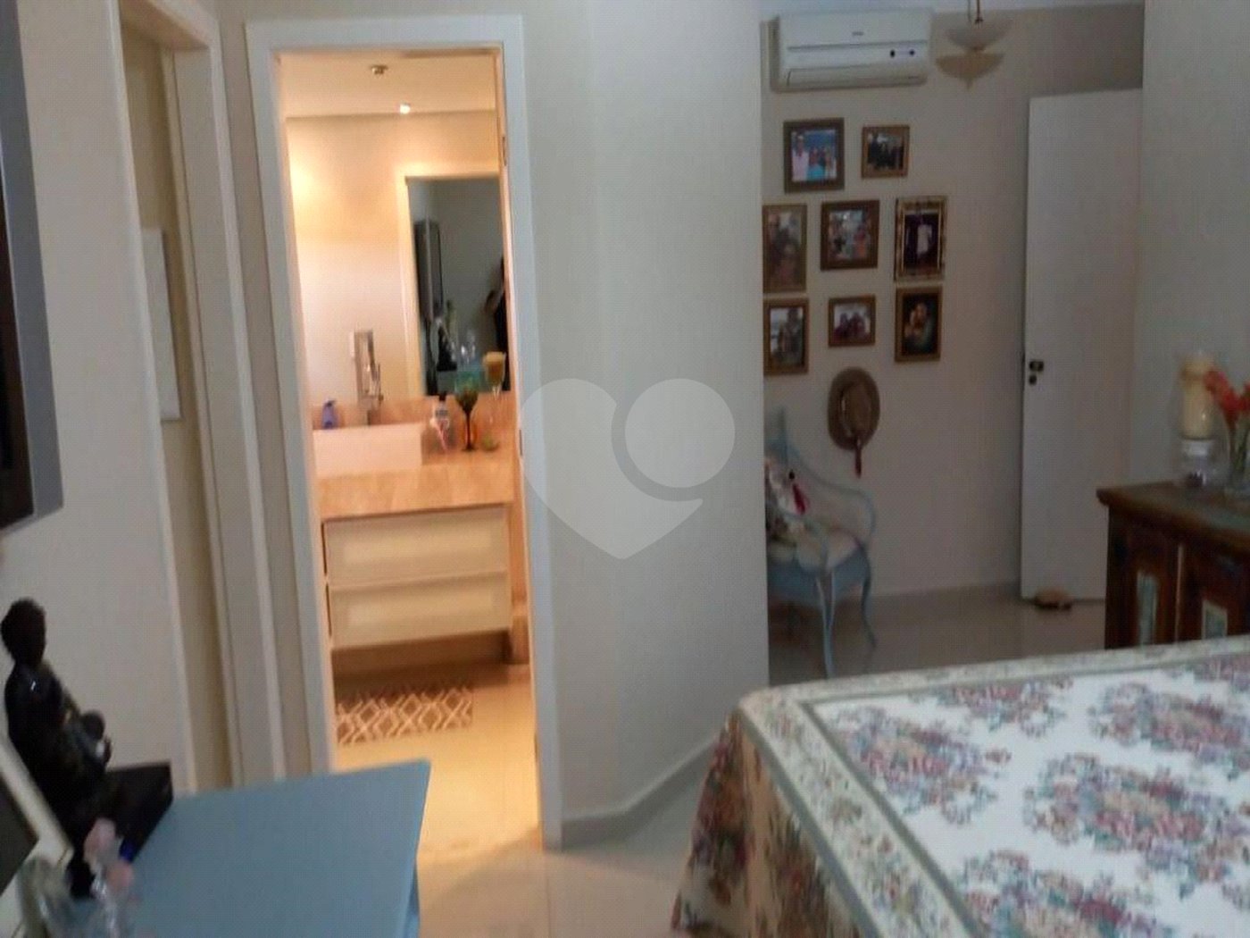 Casa à venda com 3 quartos, sendo 1 suíte,  em Bosque, Vinhedo, SP