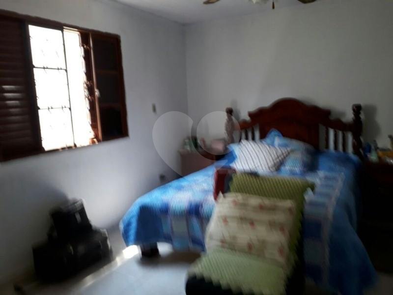 Sobrado à venda com 3 quartos, sendo 1 suíte, em Tremembé, São Paulo, SP
