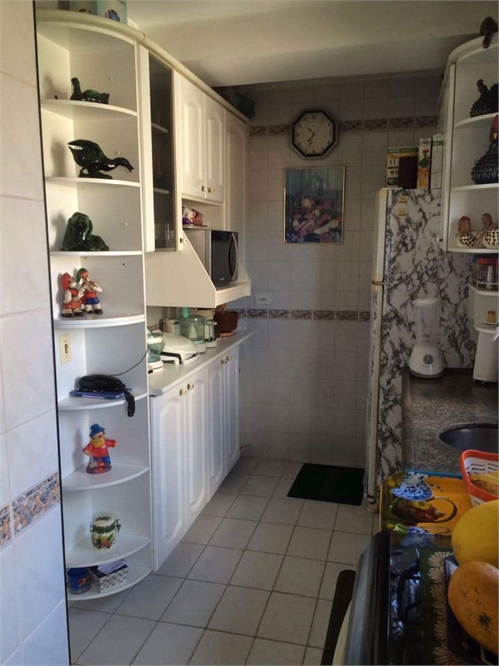 Apartamento Residencial à venda, Vila Maia, Guarujá - AP1033.