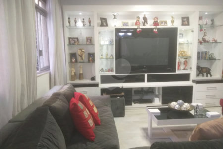 Apartamento à venda com 3 quartos, sendo 1 suíte,  em Paraíso, São Paulo, SP