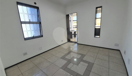 Sobrado à venda ou para alugar com 1 quarto em Saúde, São Paulo, SP