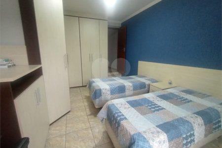 Sobrado à venda com 3 quartos, sendo 1 suíte, em Vila Gustavo, São Paulo, SP