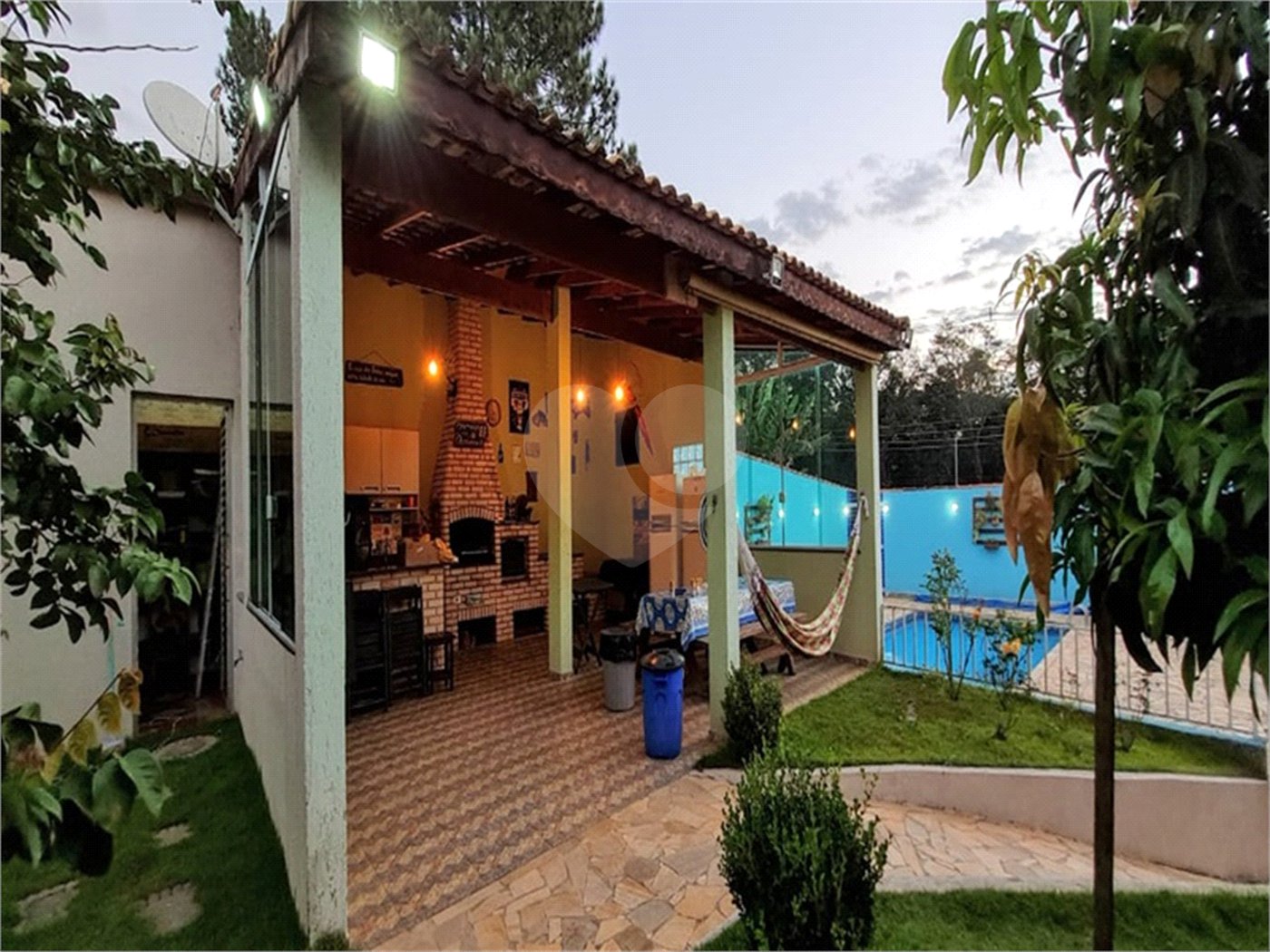 Chácara à venda com 6 quartos, sendo 2 suítes, em Serra da Cantareira, Mairiporã, SP