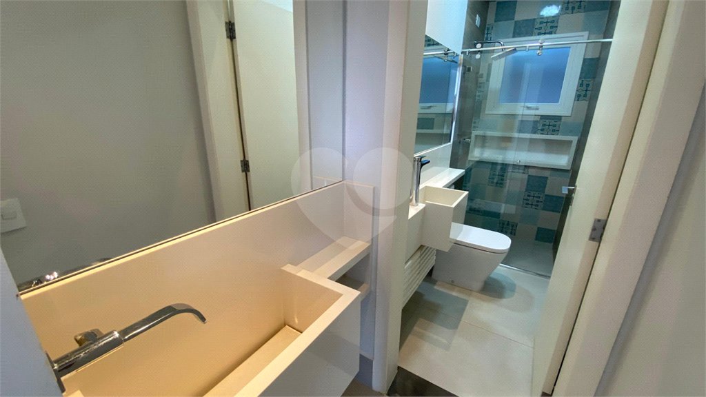 Casa à venda com 4 suítes no condomínio Portal Horizonte, Bragança Paulista - SP