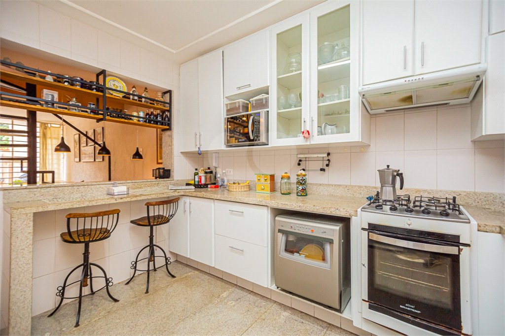 Casa à venda com 3 quartos, sendo 2 suítes,  em Chácara Santo Antônio (zona Sul), São Paulo, SP