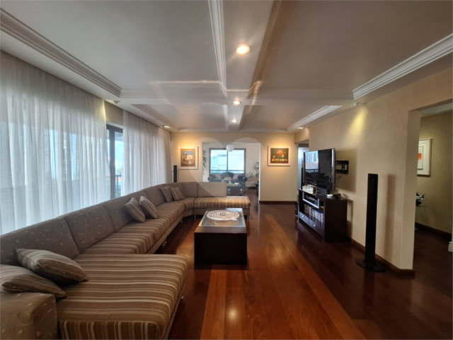 Apartamento à venda com 4 quartos, sendo 2 suítes,  em Santana, São Paulo, SP