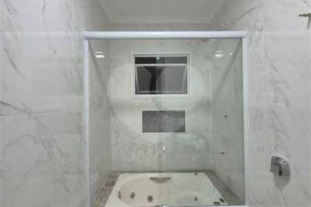 Casa à venda com 3 quartos, sendo 1 suíte, no condomínio Mariana, São Paulo - SP