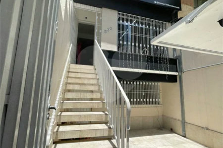 Sobrado à venda com 5 quartos, sendo 1 suíte, em Santa Teresinha, São Paulo, SP